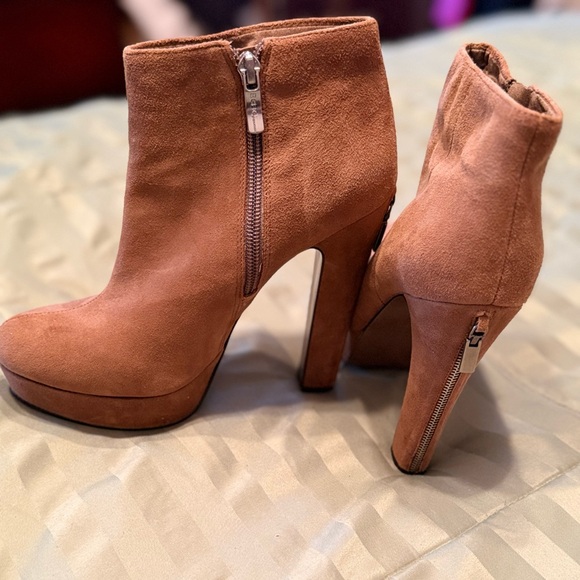 BCBGeneration Brown Heeled Ankle Boots with Platform - Picture 1 of 11